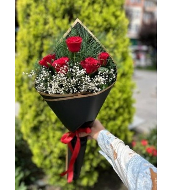 Erzincan 5 Gül Buketi